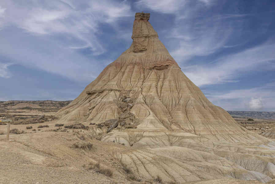 Comunidad Foral de Navarra 166 - Bardenas Reales de Navarra - Cabezo de Castildetierra.jpg